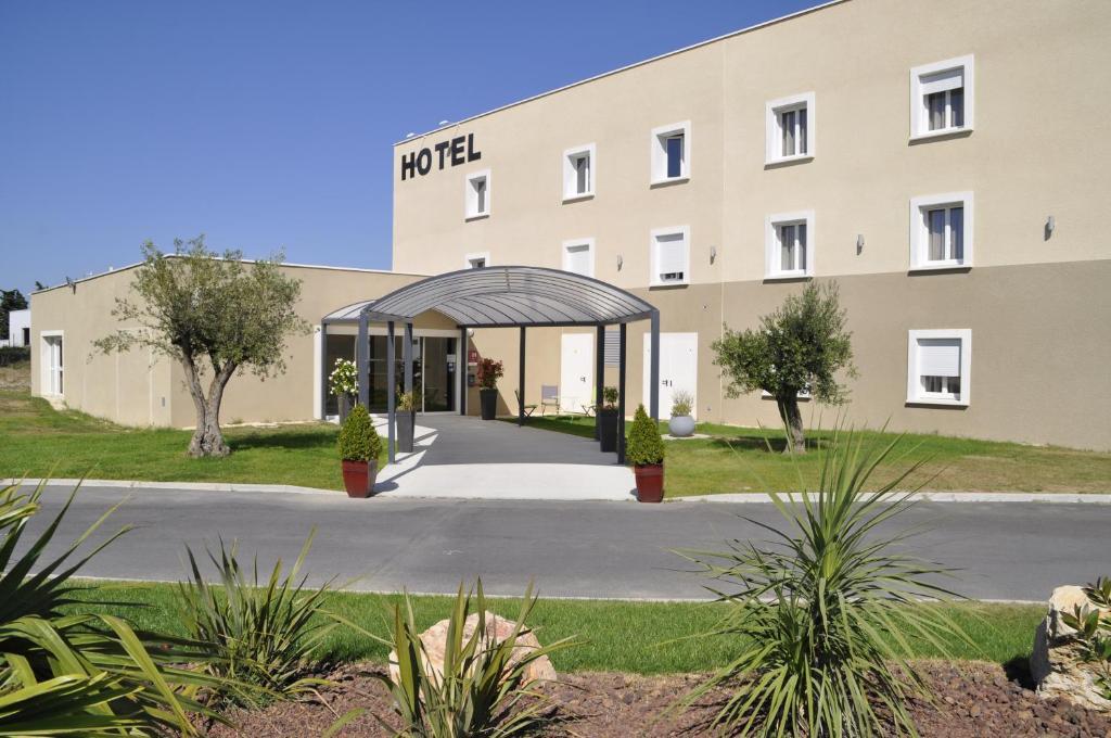 Hotel Caiman Pierrelatte Exterior foto